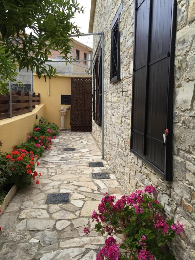Katikia Emma Villa Kato Drys Exterior photo